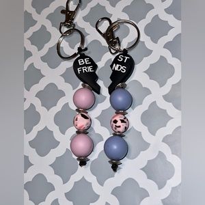 Best Friend Zipper Pull